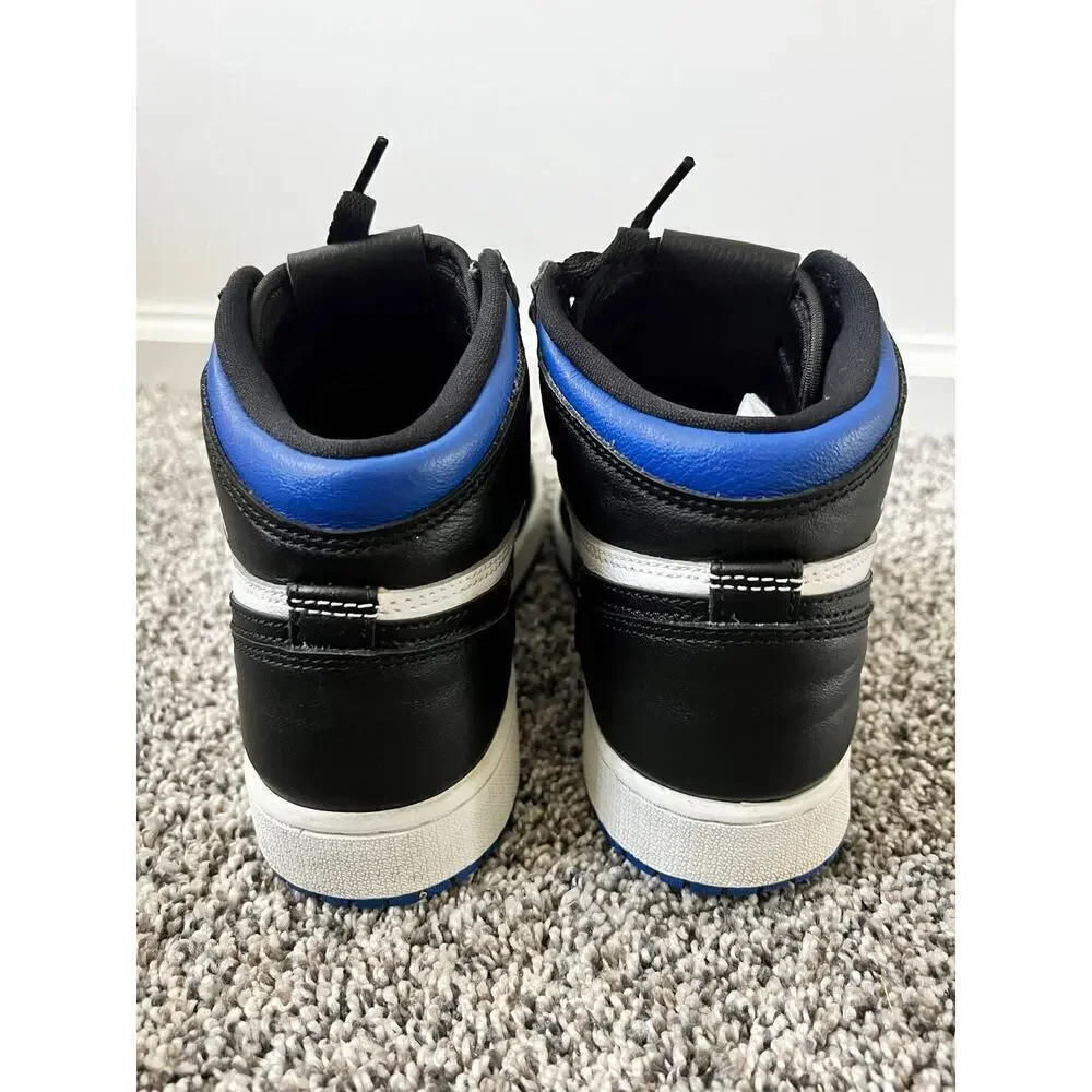 Air Jordan 1 Retro High youth size 5 'royal toe'
